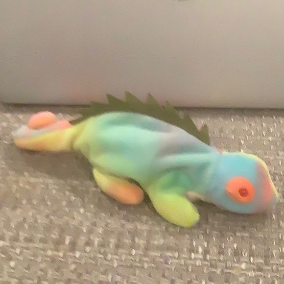 Ty Other - Ty Iggy Beanie Baby